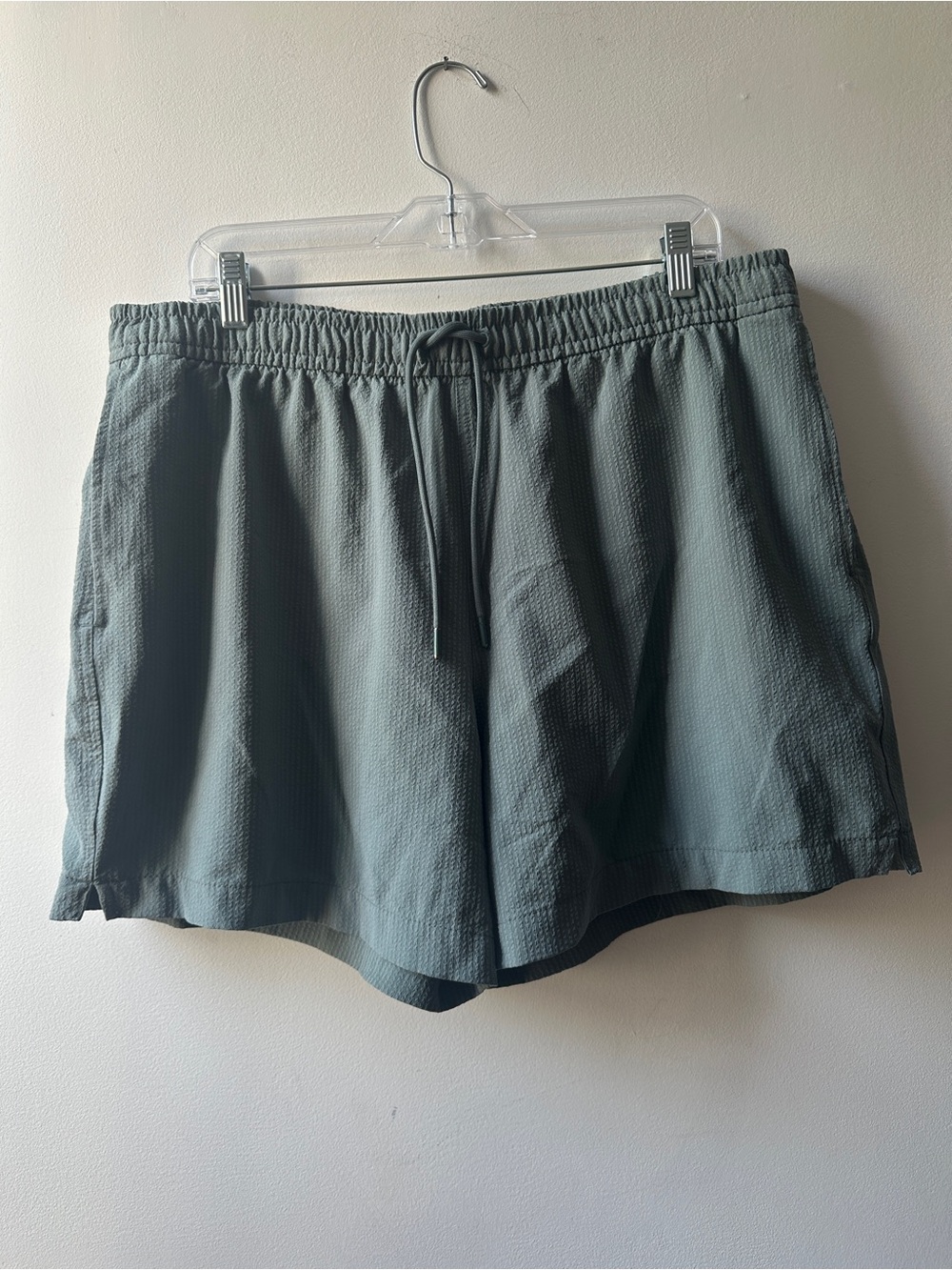 Green lined Abercrombie seersucker swim trunks XL